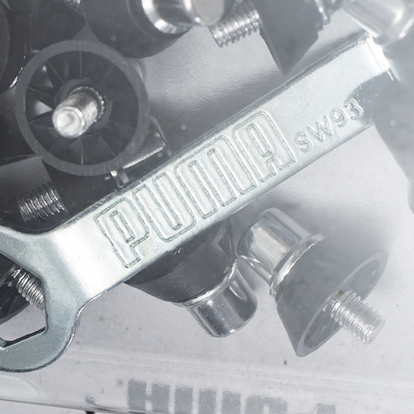 PUMA Aluminium studs 16 mm 12x