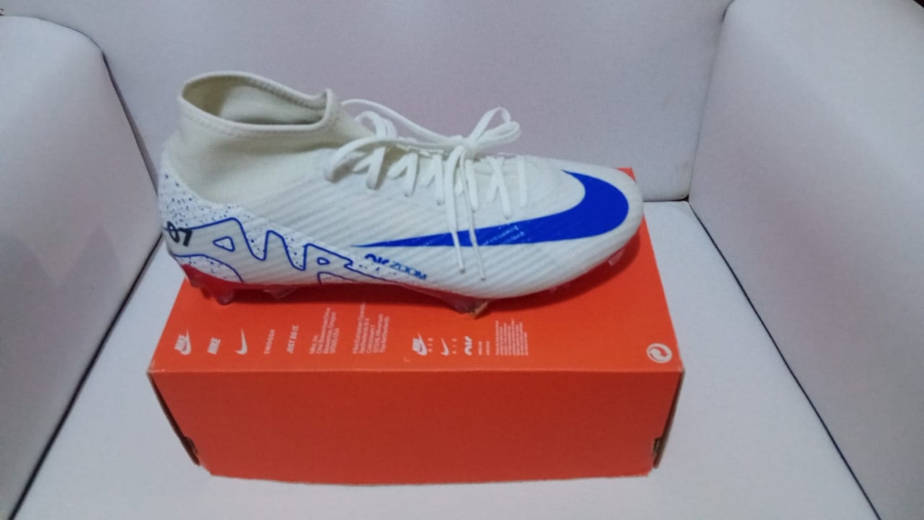 Nike Mercurial Superfly 9 Academy MG [Custom Color]