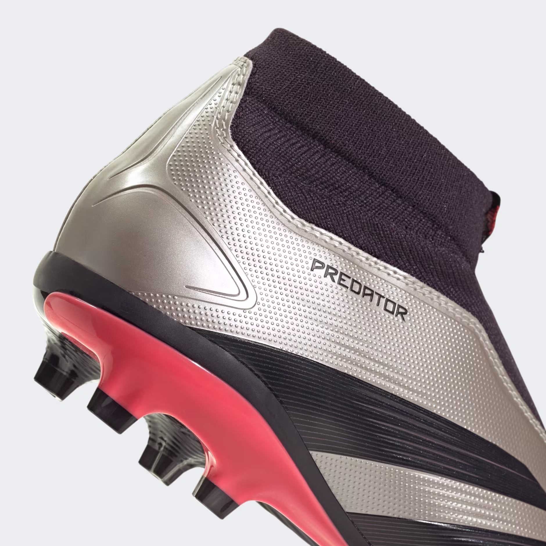 Adidas Predator League Laceless FG - Image 2