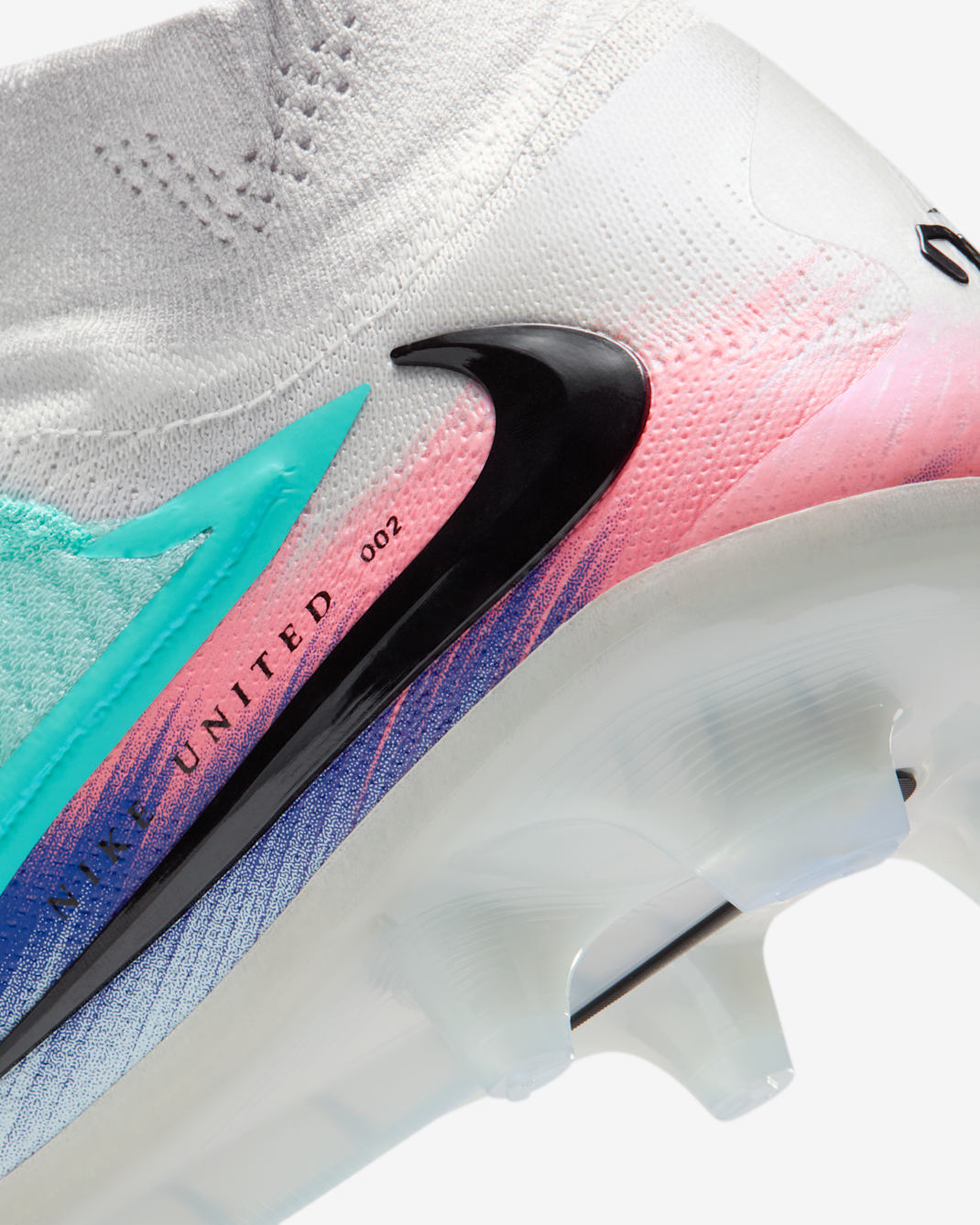 Nike United Phantom 6 High Elite FG - Image 9