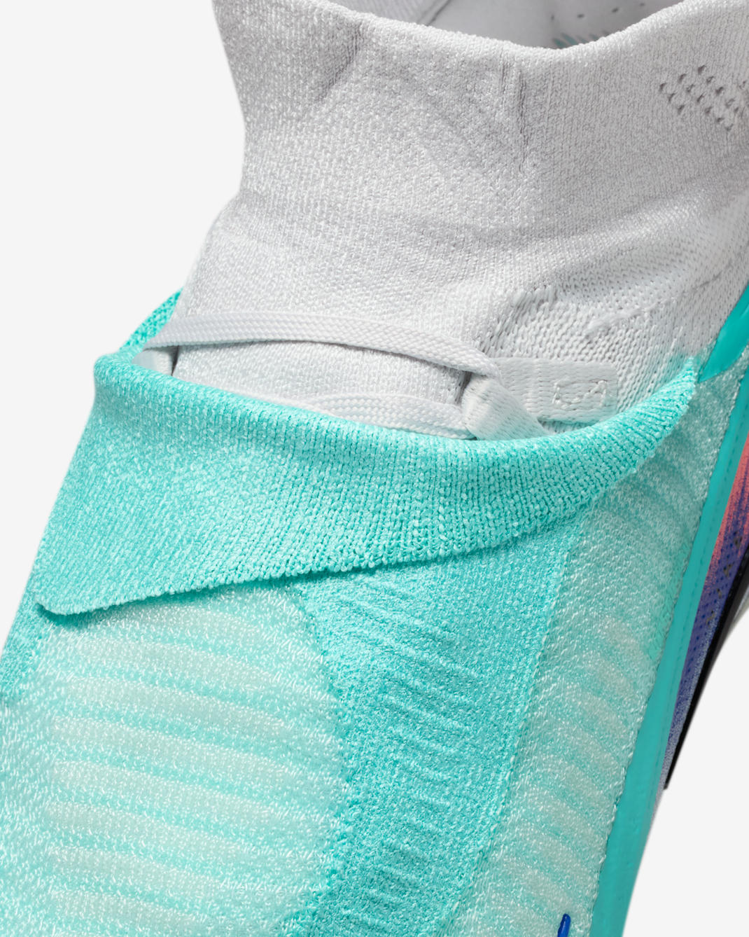 Nike United Phantom 6 High Elite FG - Image 10