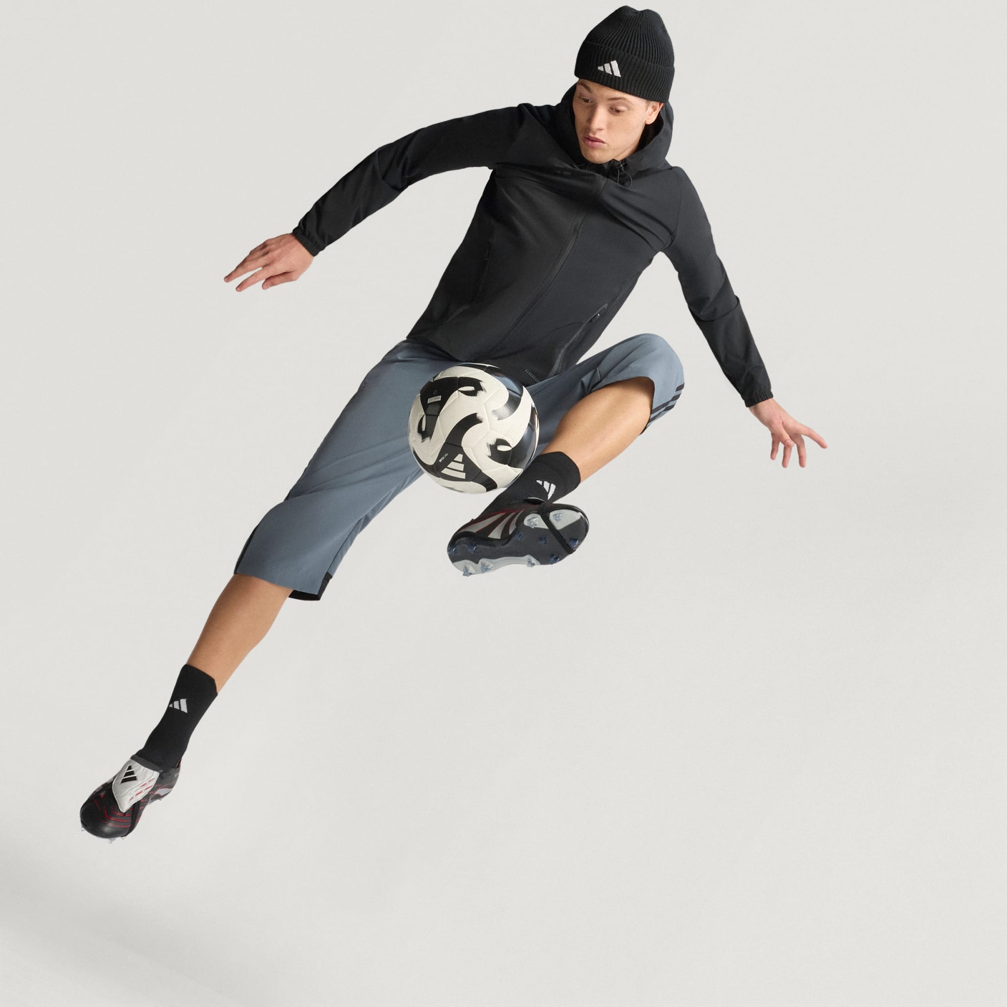 Adidas Predator Obsidian Strike Fold Over Tongue MG - Image 3